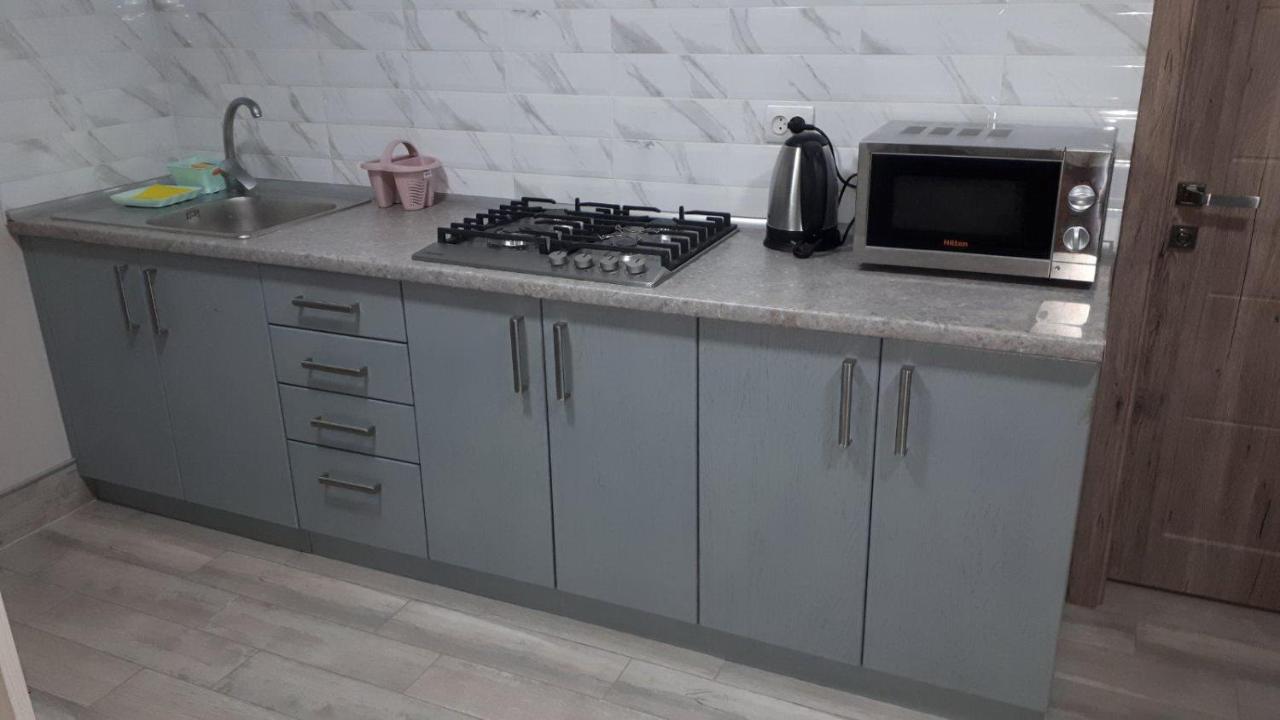 Окремі Номери В Гостьовому Будинку Типу Guest House クロプィウヌィーツィクィイ エクステリア 写真